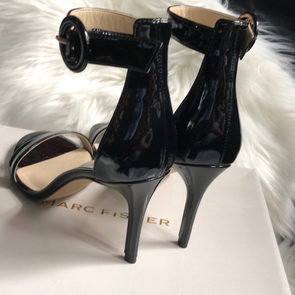 NWT Marc Fisher Sling Back Sandals - Picture 10 of 13